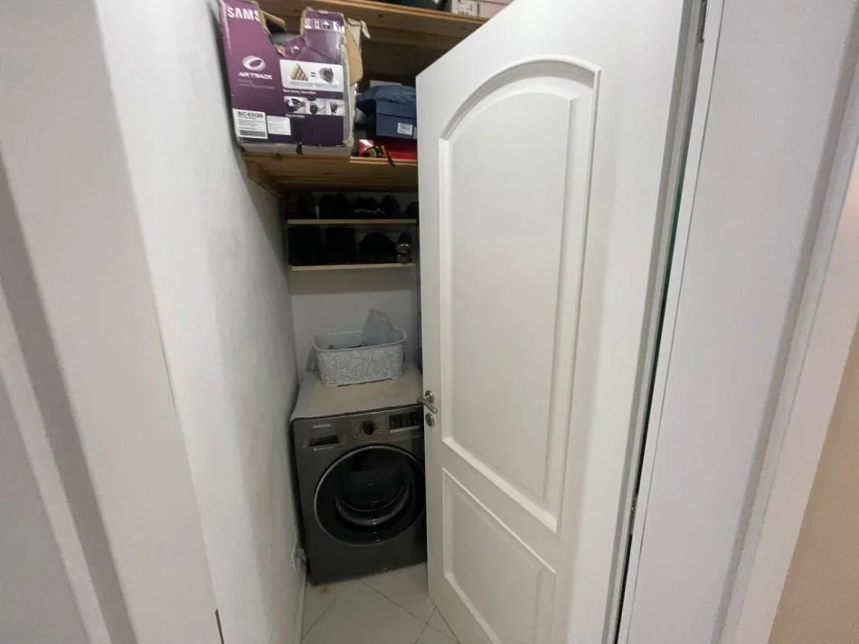 Durres, shitet apartament 2+1+Aneks+Ballkon Kati 6, 118 m² 230.000 € (Vollga)