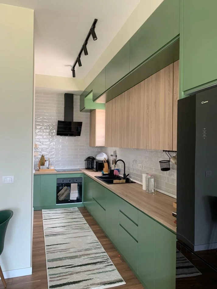 Tirane, jepet me qera apartament 2+1 Kati 9, (Rruga e Kosovareve)