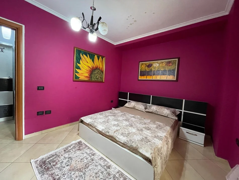 Tirane, jepet me qera apartament 1+1 Kati 2, 45 m² 350 € (Kodra e Diellit)