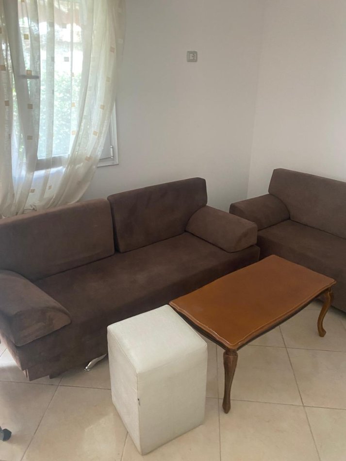Tirane, jepet me qera apartament 1+1 Kati 1, 55 m² 250 € ( JEPET ME QERA APARTAMENT 1+1 NË DON BOSKO – FIORI DI BOSKO! PER VETEM 250 EURO MUAJ)
