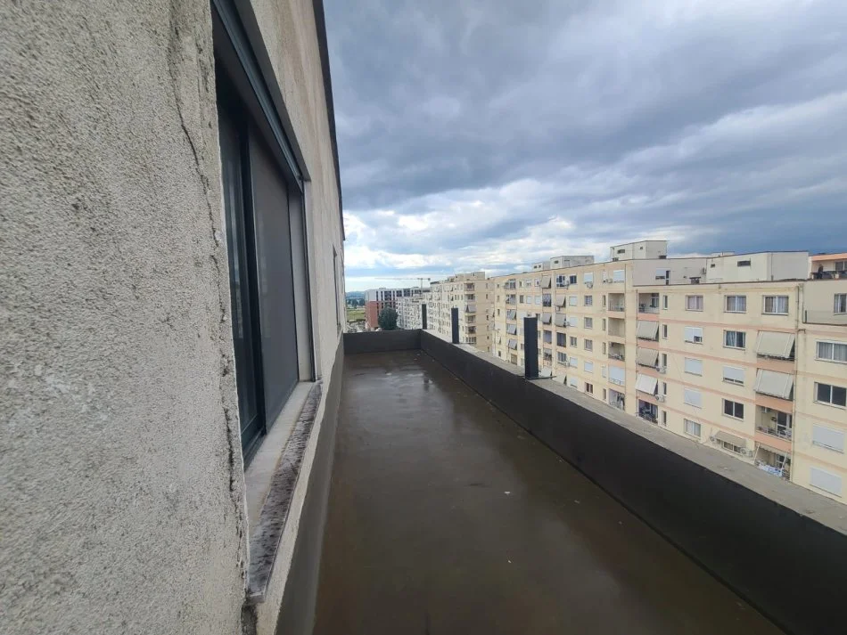 Tirane, shitet apartament 2+1 Kati 8, 96 m² 118.000 € (Rruga Mikel Maruli)