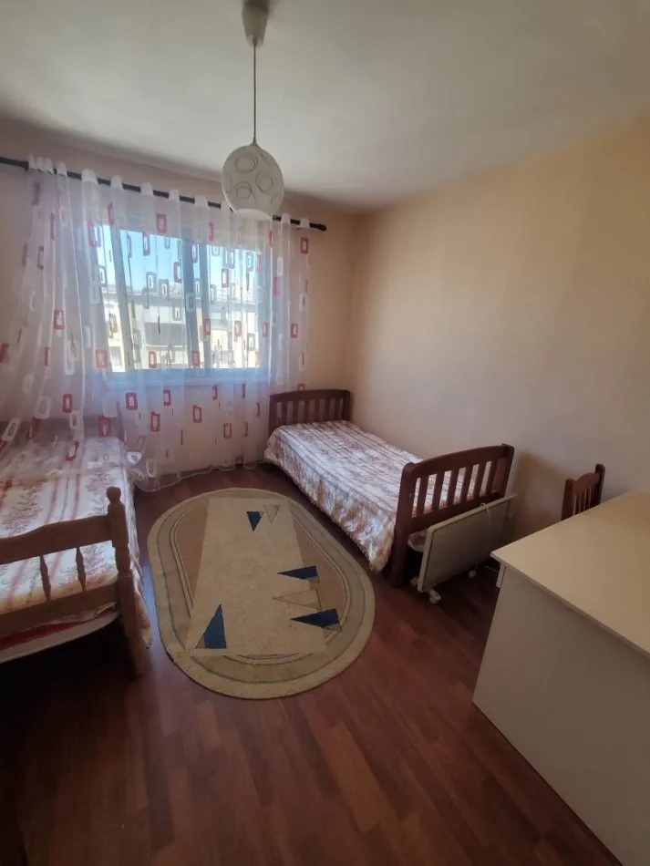 Tirane, jepet me qera apartament 2+1 Kati 5, 80 m² 450 € (21 dhjetori)