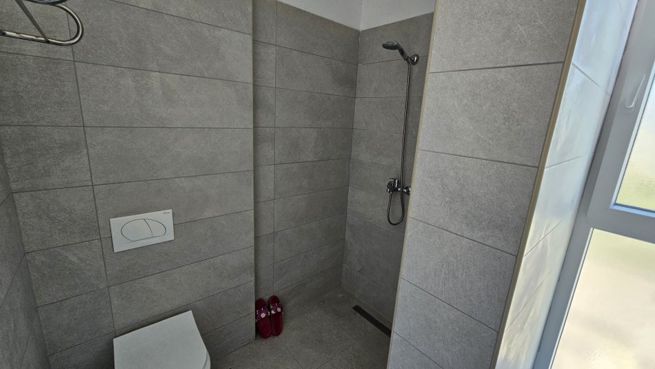 Tirane, jepet me qera apartament 2+1+Ballkon Kati 6, 105 m² 700 € (Prane Ures N&#039;Shrak)