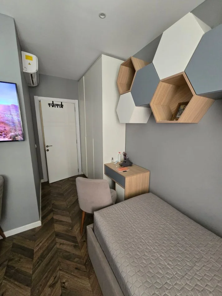 Tirane, shes Kati 4, 90 m² 180.000 € (rruga kavajes)