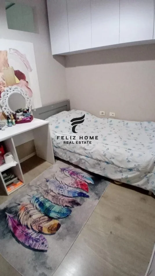 Tirane, apartament 1+1 Kati 2, 78 m² 150.000 € (KODRA E DIELLIT)