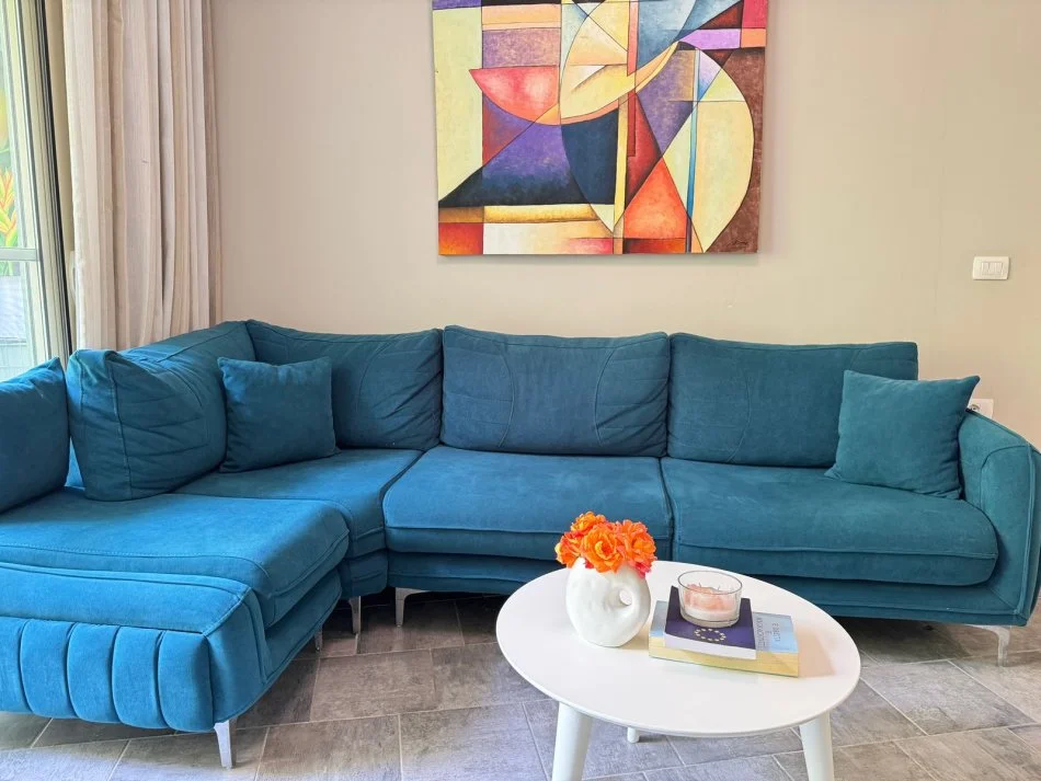 Durres, jepet me qera apartament 1+1+Ballkon Kati 5, 450 € 