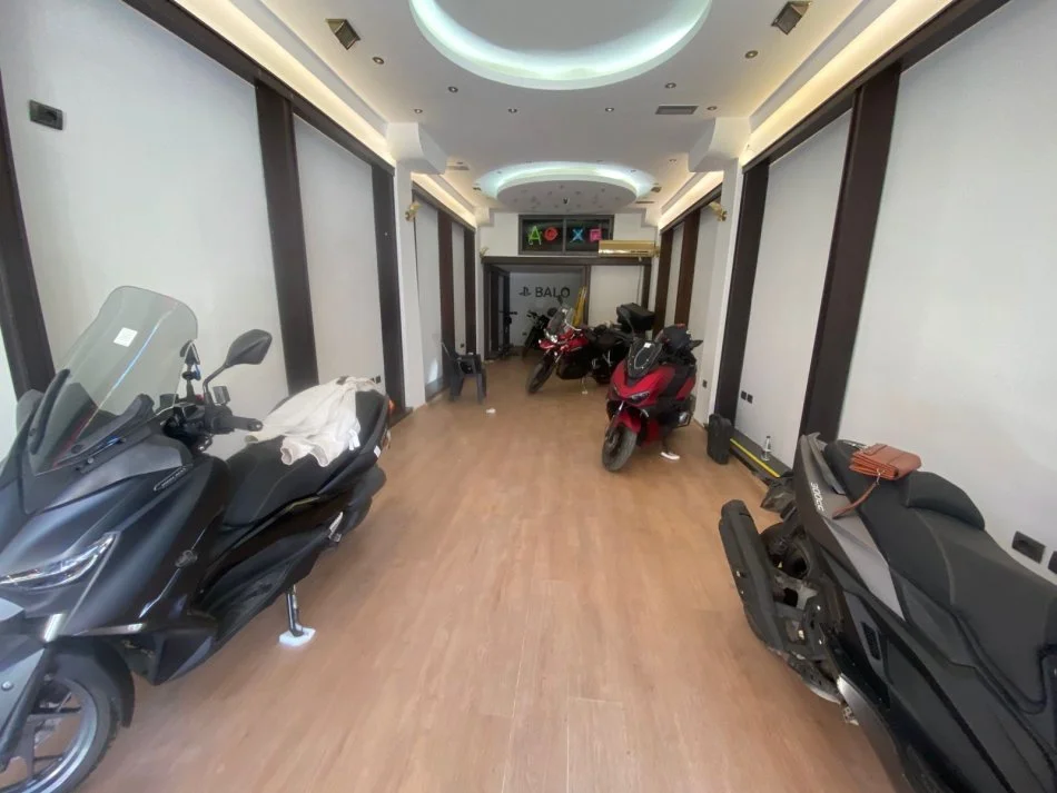 Durres, jepet me qera ambjent biznesi Kati 0, 60 m² 800 € (Te shkolla Shaqe Mazreku)