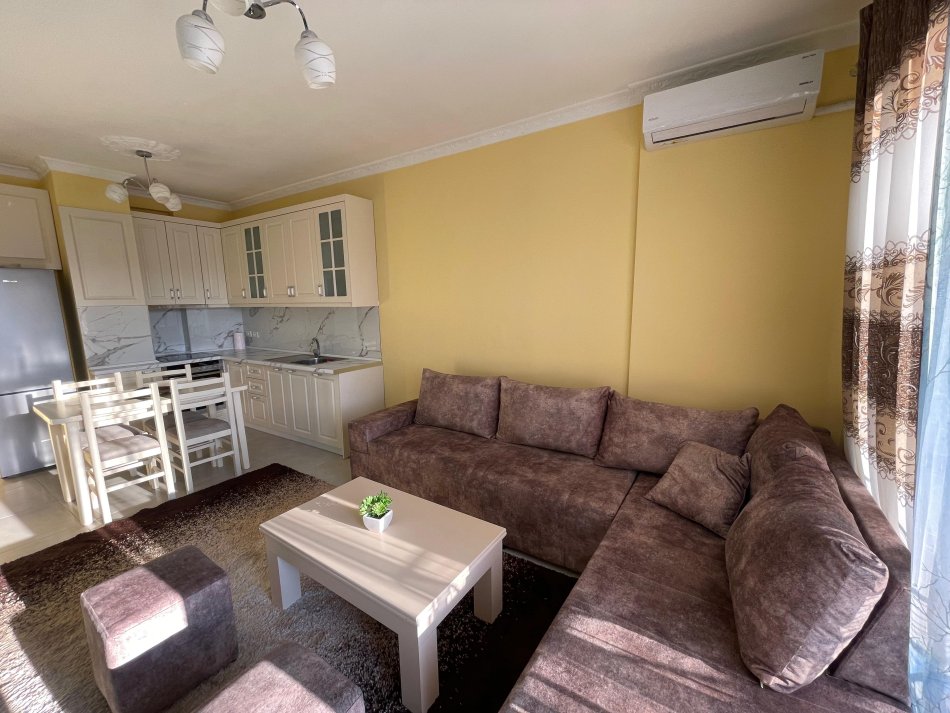 Tirane, jepet me qera apartament 1+1+Ballkon Kati 6, 65 m² 470 € (rruga fuat toptani)