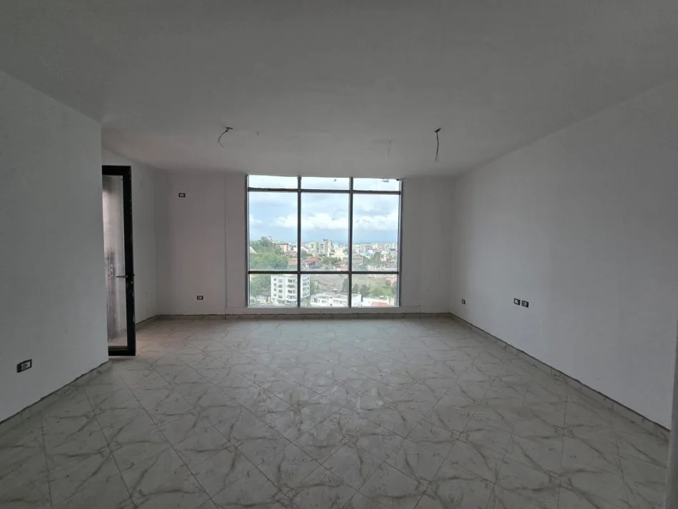 Durres, shitet apartament 1+1+Aneks+Ballkon Kati 4, 95 m² 230.000 € (Vollga)