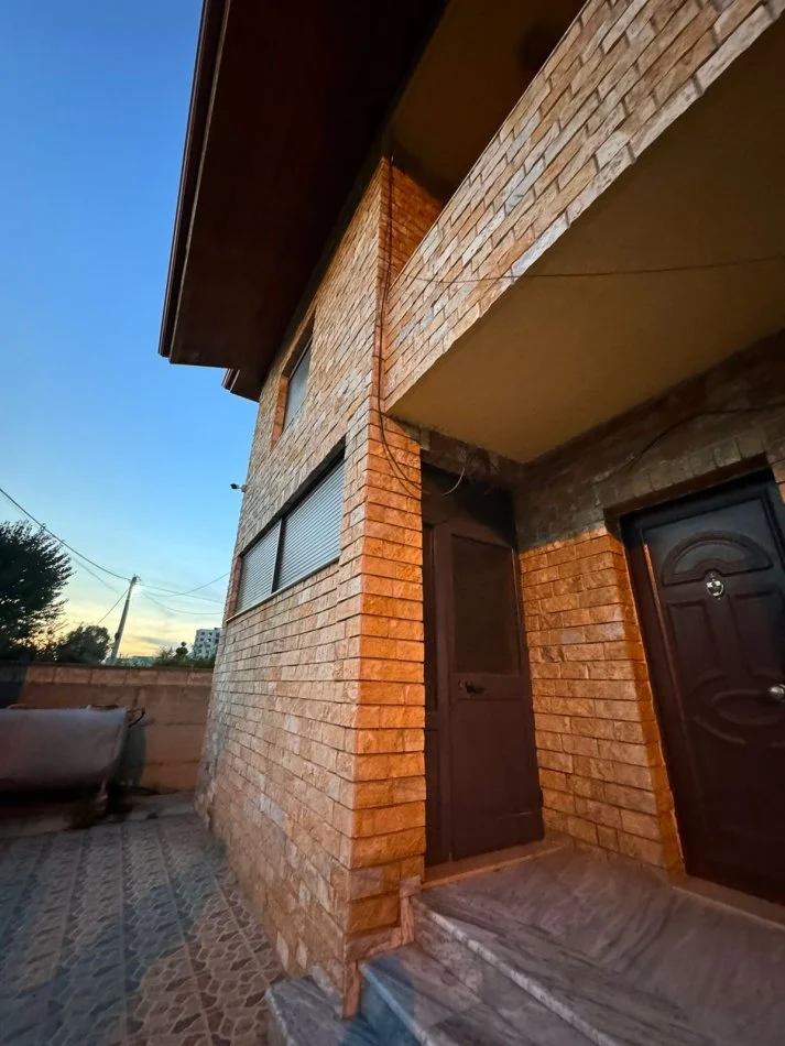 Durres, shitet shtepi 2 Katshe Kati 1, 257 m² 135.000 € (Shkozet)
