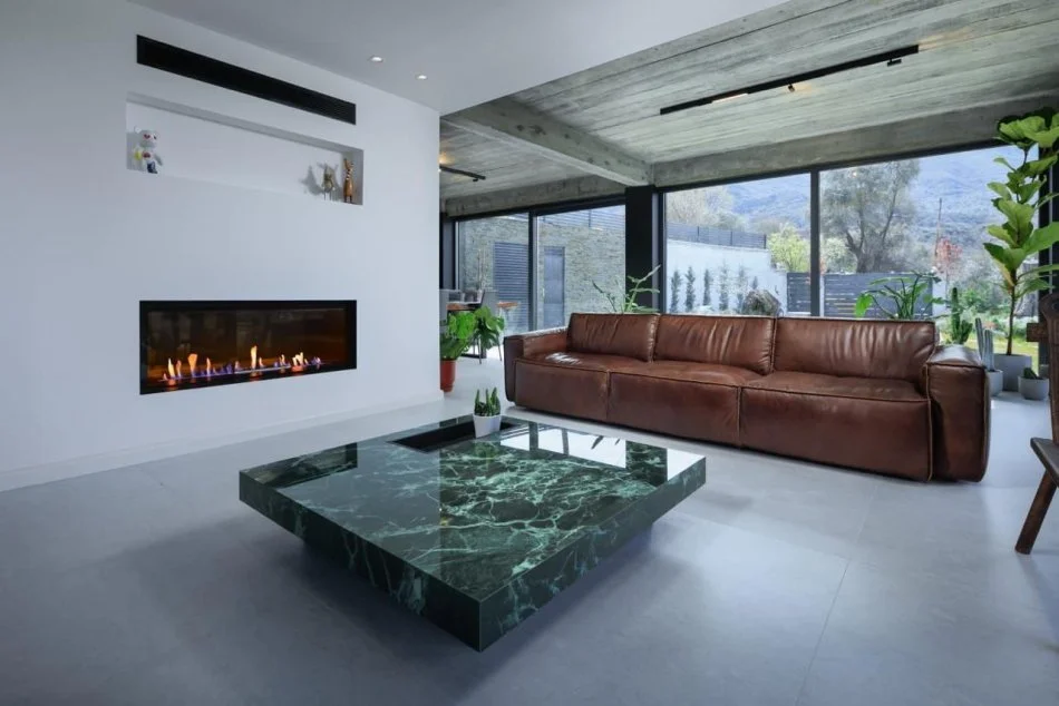 Tirane, shitet Vile 3+1+Aneks+Ballkon Kati 0, 2.020 m² 1200000 € (Shytaj)