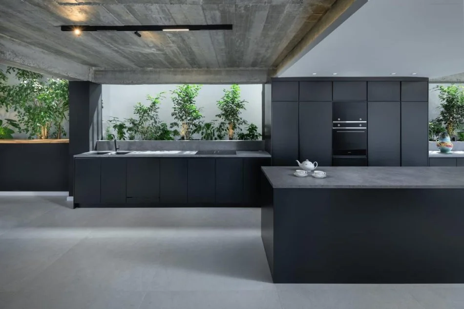 Tirane, shitet Vile 3+1+Aneks+Ballkon Kati 0, 2.020 m² 1200000 € (Shytaj)