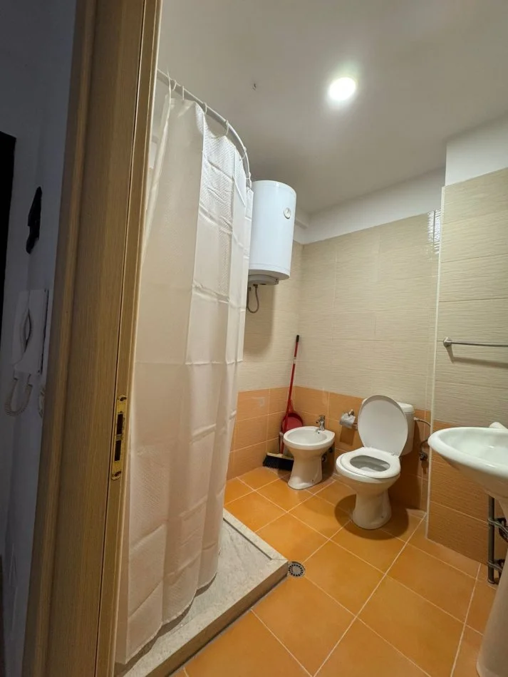 📍 Apartament 2+1+2 me Qira – Astir, Rr. Teodor Keko