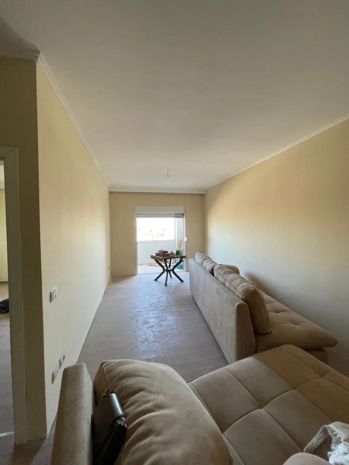 Durres, shitet apartament 1+1+Aneks+Ballkon Kati 7, 85 m² 85.000 € (Durres , Qender)