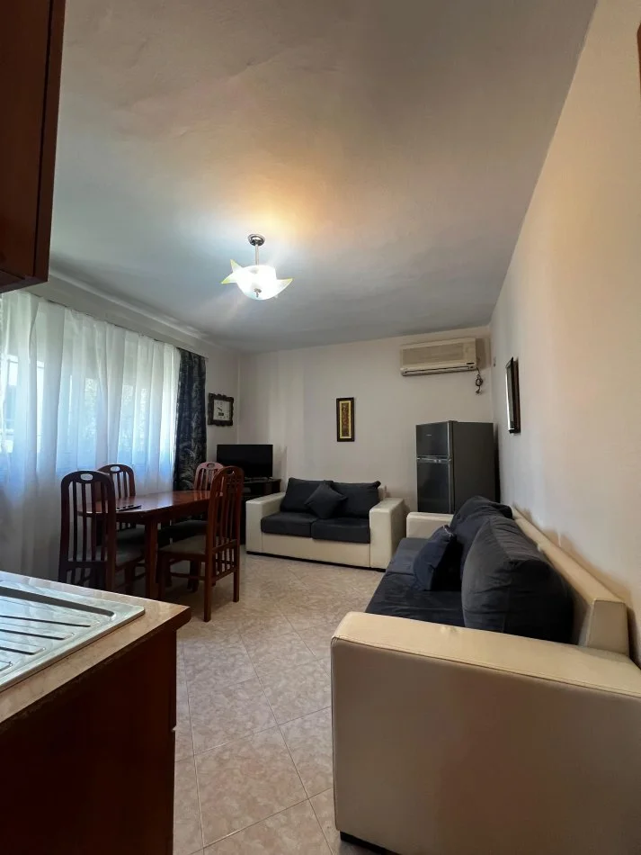 Tirane, jepet me qera apartament 2+1+Ballkon Kati 2, 73 m² 450 € (Frederik Shiroka)