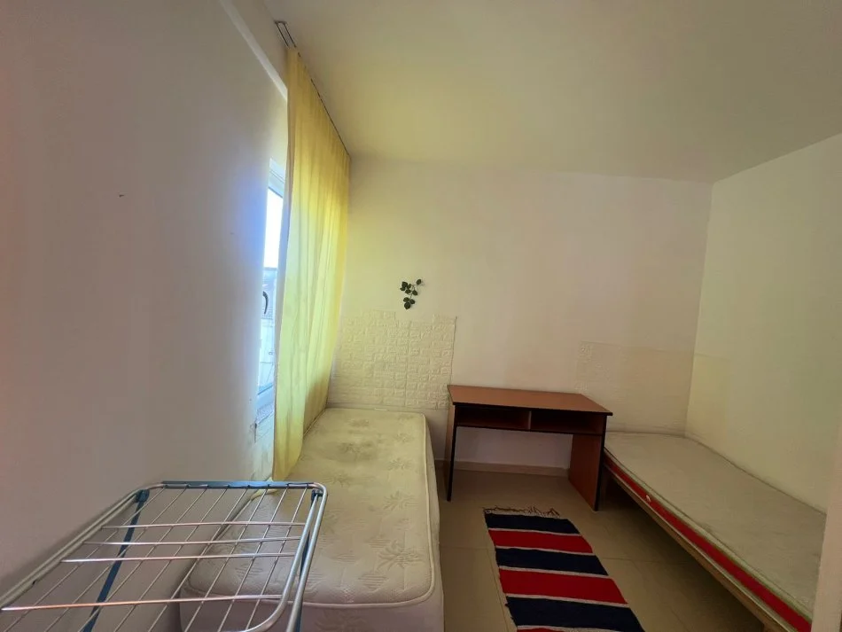 Tirane, jepet me qera garsonier 1+1 Kati 6, 30 m² 220 € (Rruga Mikel Maruli)
