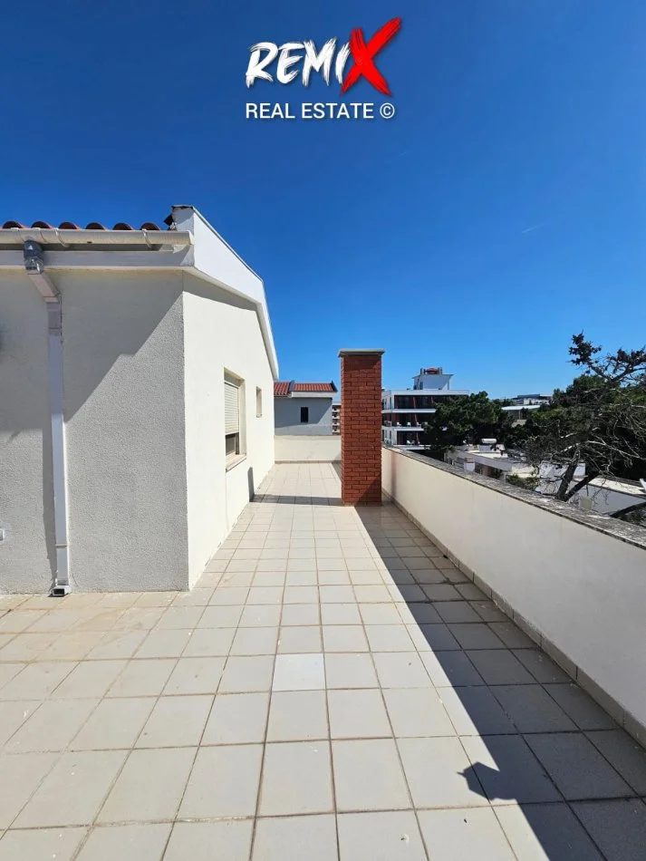 Golem, shitet apartament+verande | Penthouse 1+1+Aneks+Ballkon Kati 5, 158 m² 132.000 €