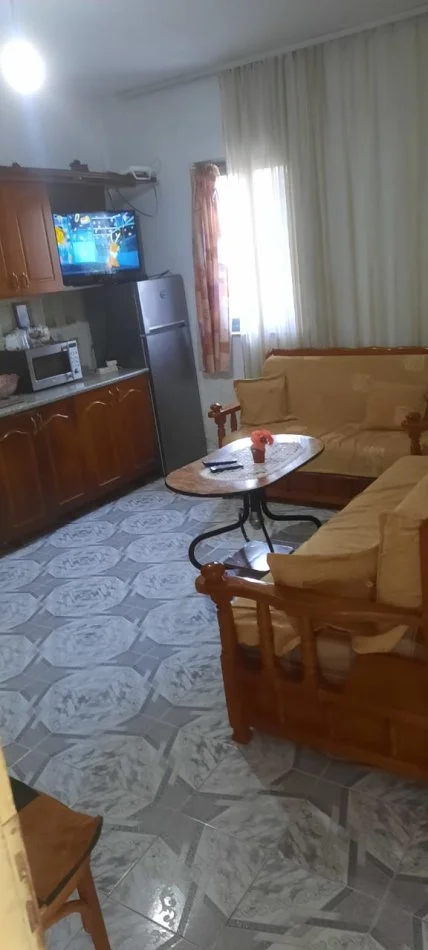 Durres, shitet shtepi 2 Katshe Kati 2, 300 m² 130.000 € (Rrashbull)