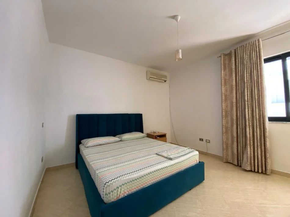 Shqiperi, shitet apartament 1+1 Kati 4, 88.000 € 