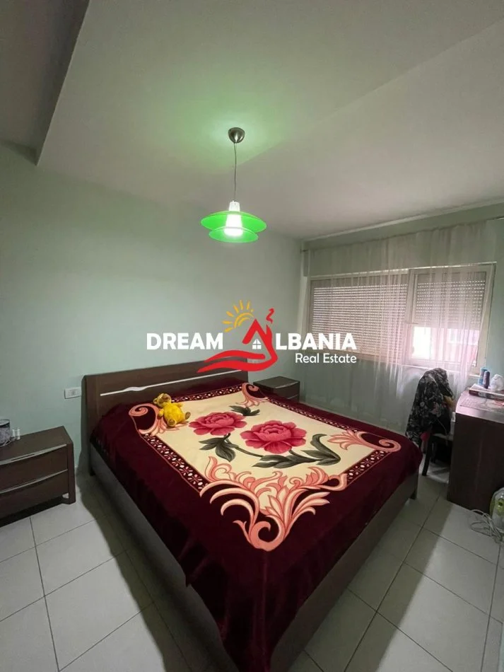 Tirane, shitet apartament 1+1+Ballkon Kati 4, 64 m² 105.000 € (Ne Yzberisht )