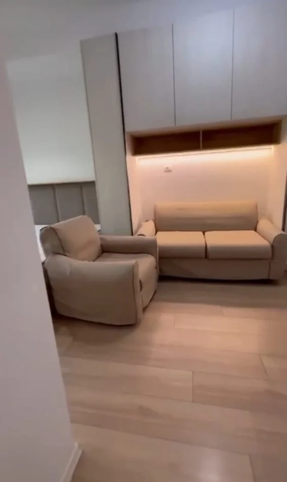 Tirane, jepet me qera garsonier 1+1 Kati 0, 30 m² 350 € (Mangalemi)