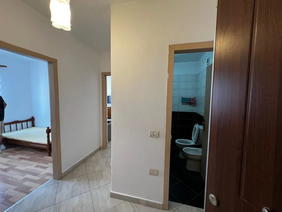 Tirane, jepet me qera apartament 2+1 Kati 8, 78 m² 350 € (Astir)