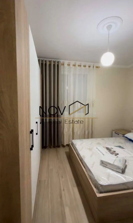 Tirane, jepet me qera apartament 2+1+Ballkon Kati 7, 100 m² (Don Bosko, prane kompleksit Fiori di Bosko)