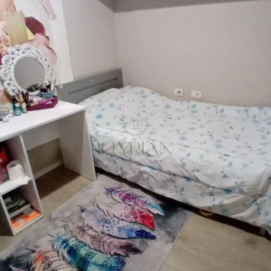 Tirane, shitet apartament 3+1 Kati 3, 70 m² 150.000 € (selite)