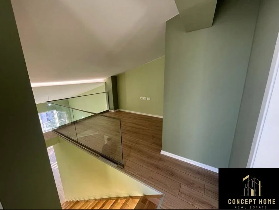 Tirane, shitet apartament duplex 3+1 Kati 4, 150 m² 190.000 € (Fresk, prane "Bosfor Bar")