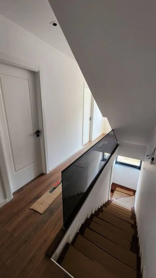 Tirane, shitet Vile 3+1 Kati 3, 165 m² 270.000 € (Kombinat, prane "Poliklinika Nr. 6")