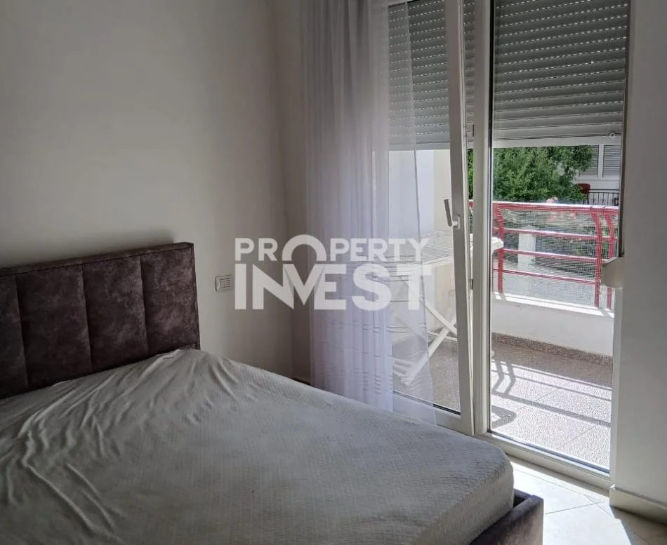 Tirane, jepet me qera apartament 2+1+Ballkon Kati 3, 90 m² 500 € 