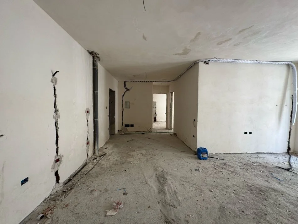 Tirane, shitet apartament 2+1+Ballkon Kati 2, 110 m² 260.000 € (Prane Radisson Collection)