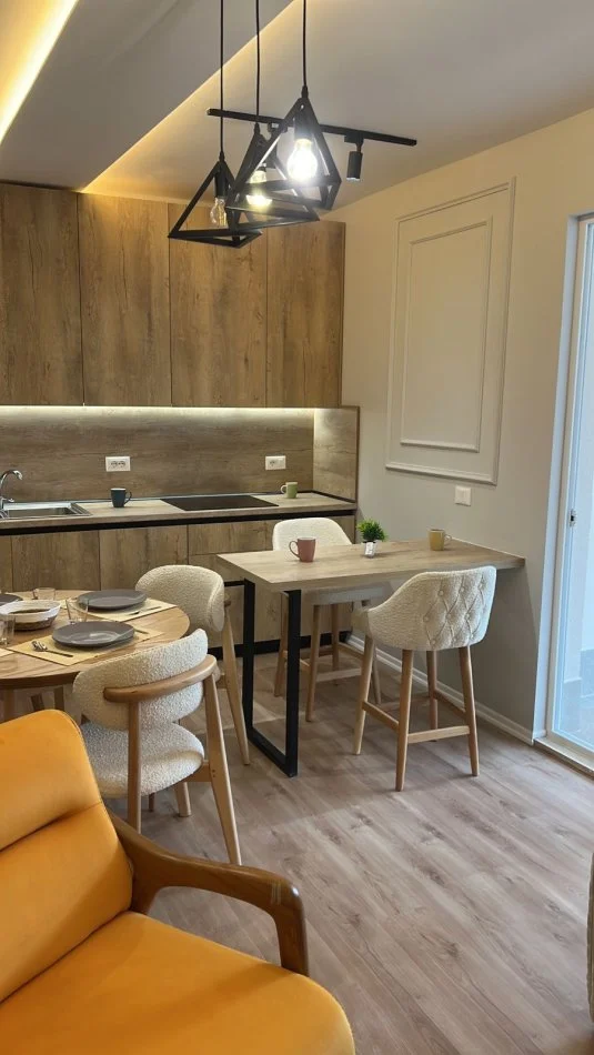 Durres Plazh, shitet apartament 3+1+Aneks+Ballkon Kati 6, 116 m² 163.000 € (Plazh)