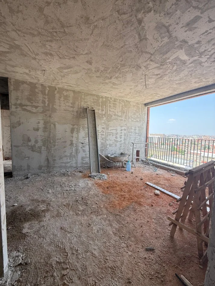 Tirane, shitet apartament 1+1 Kati 8, 75 m² 117.000 € (siri kodra)