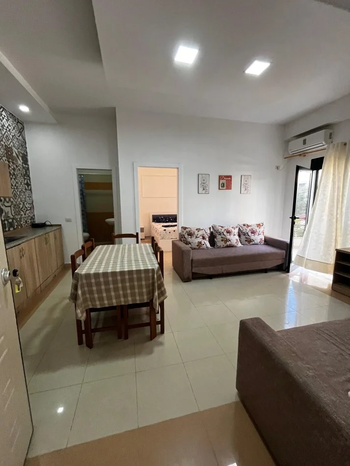 Shqiperi, shitet 1+1 , 94.000 € 