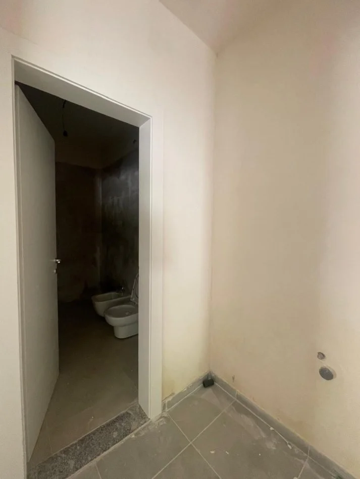 Durres, shes apartament 1+1 Kati 2, 76 m²