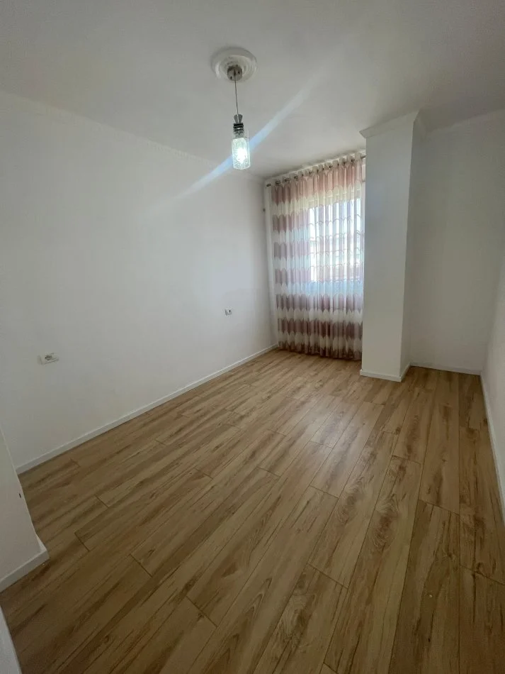 Tirane, shitet apartament 1+1 Kati 9, 65 m² 87.000 € (Rruga Besim Alla , Yzberisht)