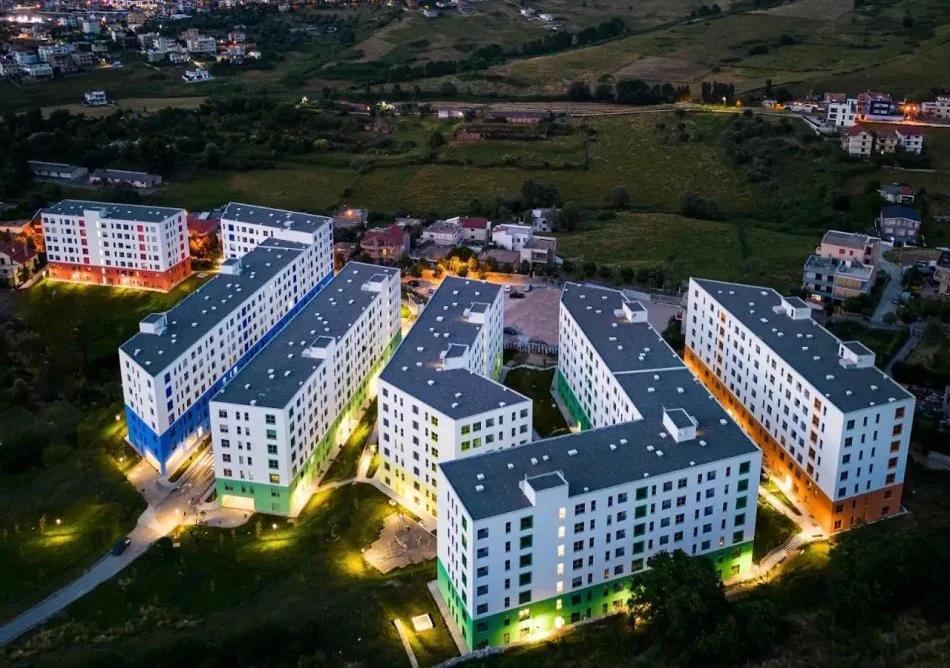 Tirane, shitet apartament 2+1+Ballkon Kati 1, 73 m² 115.000 € (Kompleksi Kaimi)