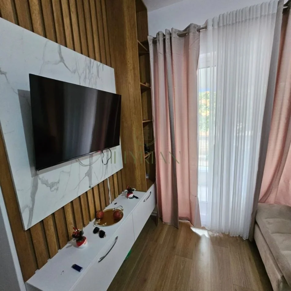 Tirane, shitet apartament 2+1+Ballkon Kati 1, 73 m² 115.000 € (Kompleksi Kaimi)
