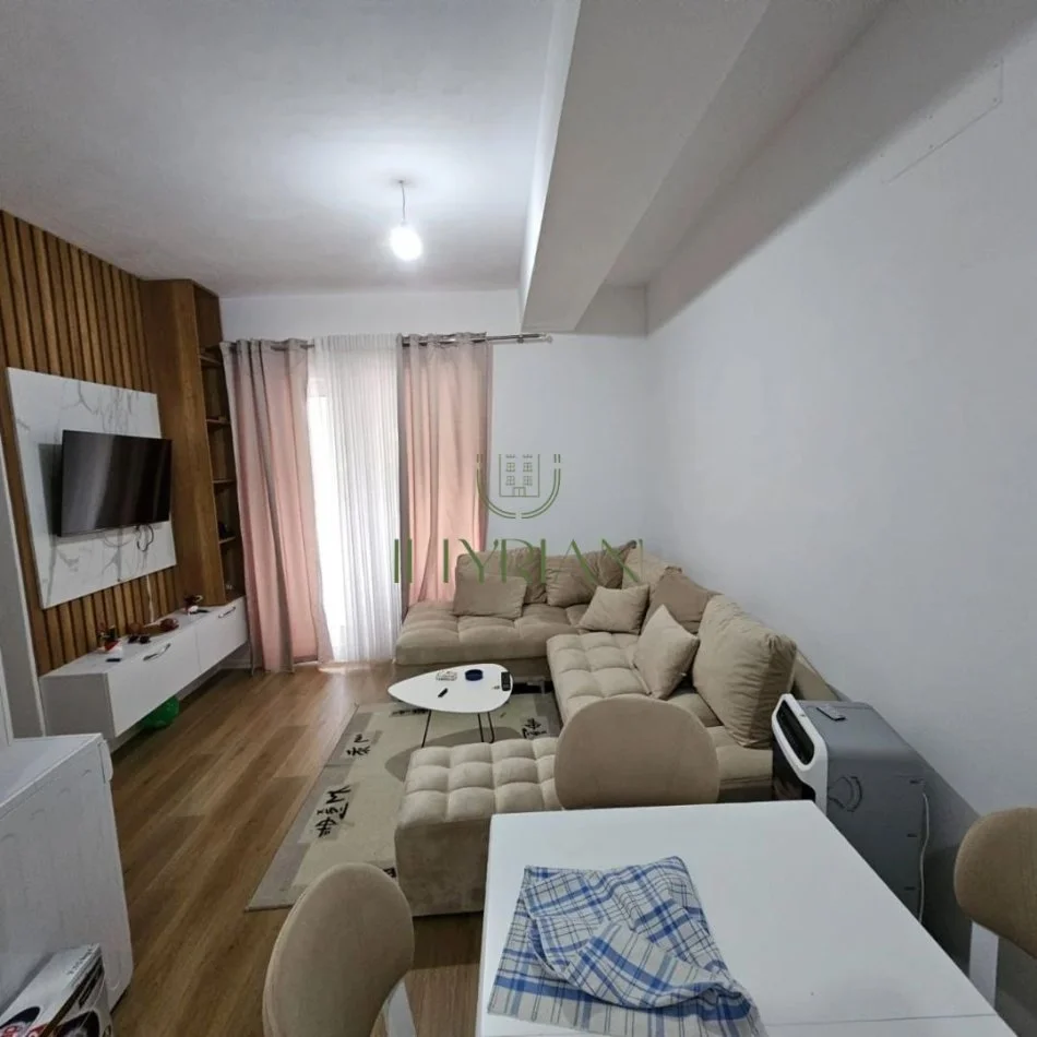Tirane, shitet apartament 2+1+Ballkon Kati 1, 73 m² 115.000 € (Kompleksi Kaimi)