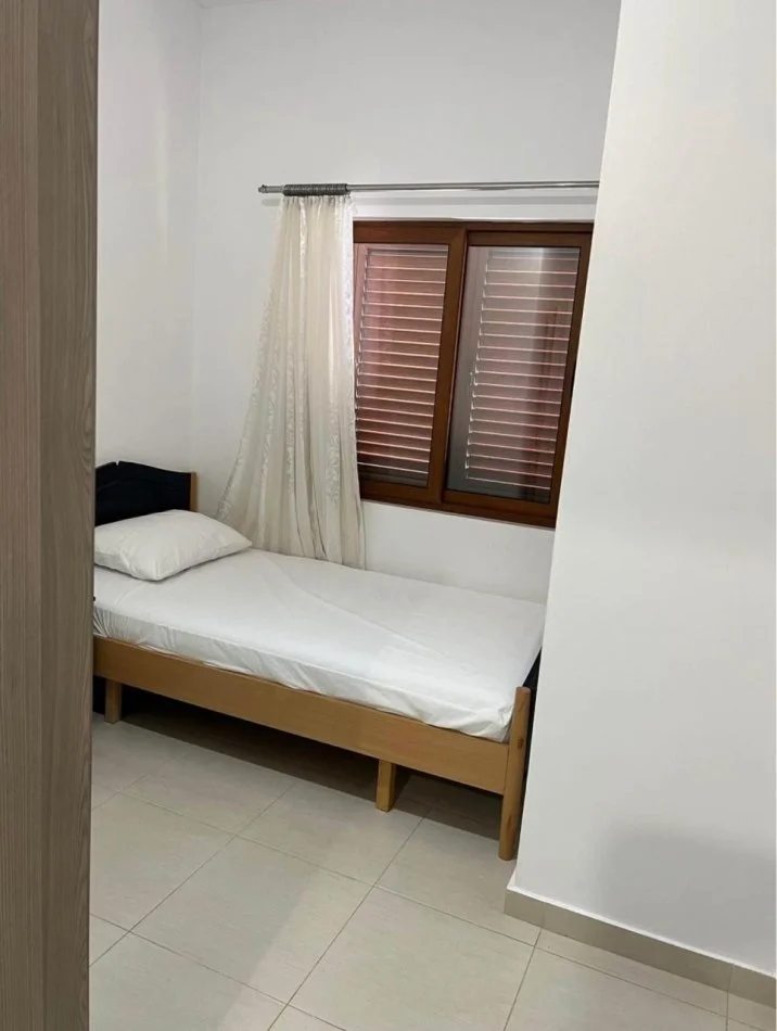 Tirane, jepet me qera apartament 2+1 Kati 2, 75 m² 500 € (Rruga Sabudin Gabrani, Selite)