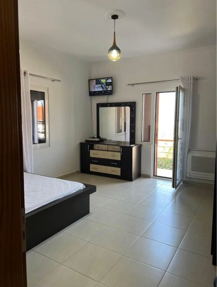 Tirane, jepet me qera apartament 2+1 Kati 2, 75 m² 500 € (Rruga Sabudin Gabrani, Selite)