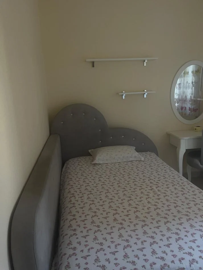 Durres, jepet me qera apartament 2+1+Aneks+Ballkon Kati 3, 90 m² 300 € (Muzeum)