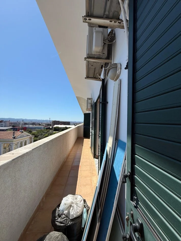 Tirane, shitet apartament 2+1+Ballkon Kati 7, 109 m² 175.000 € (Perball ministris se kultures.)