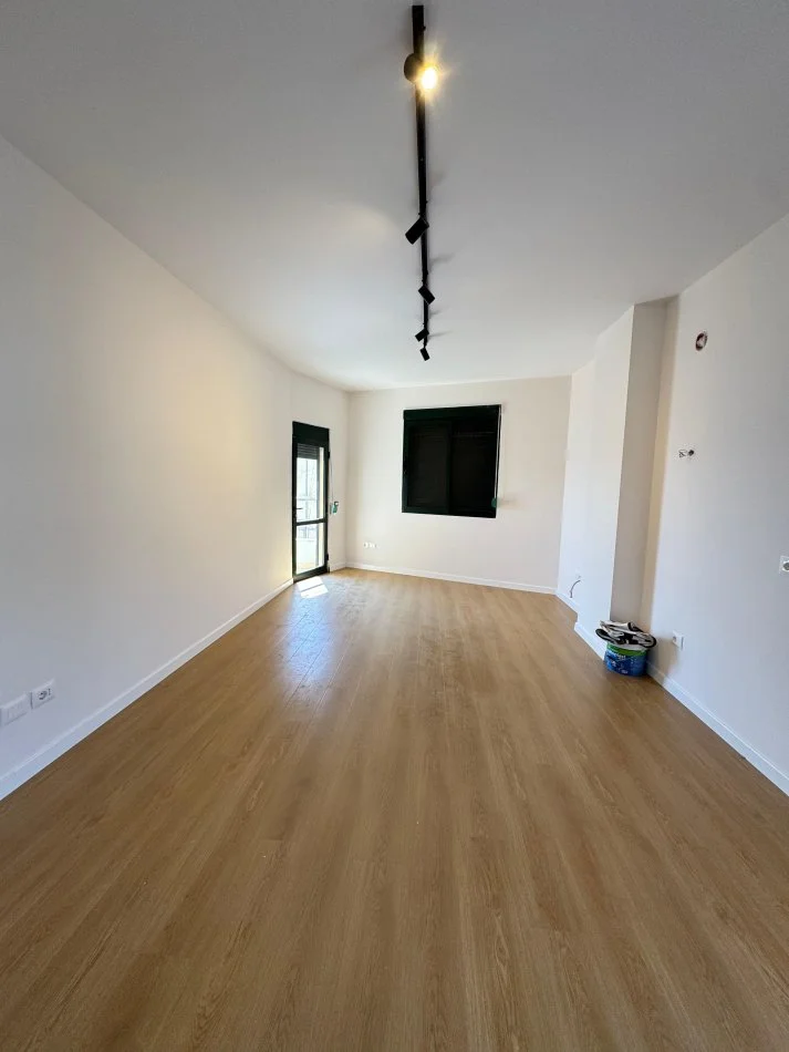 Vollga, shitet apartament 2+1+Ballkon Kati 5, 94 m² 235.000 € (Durres)