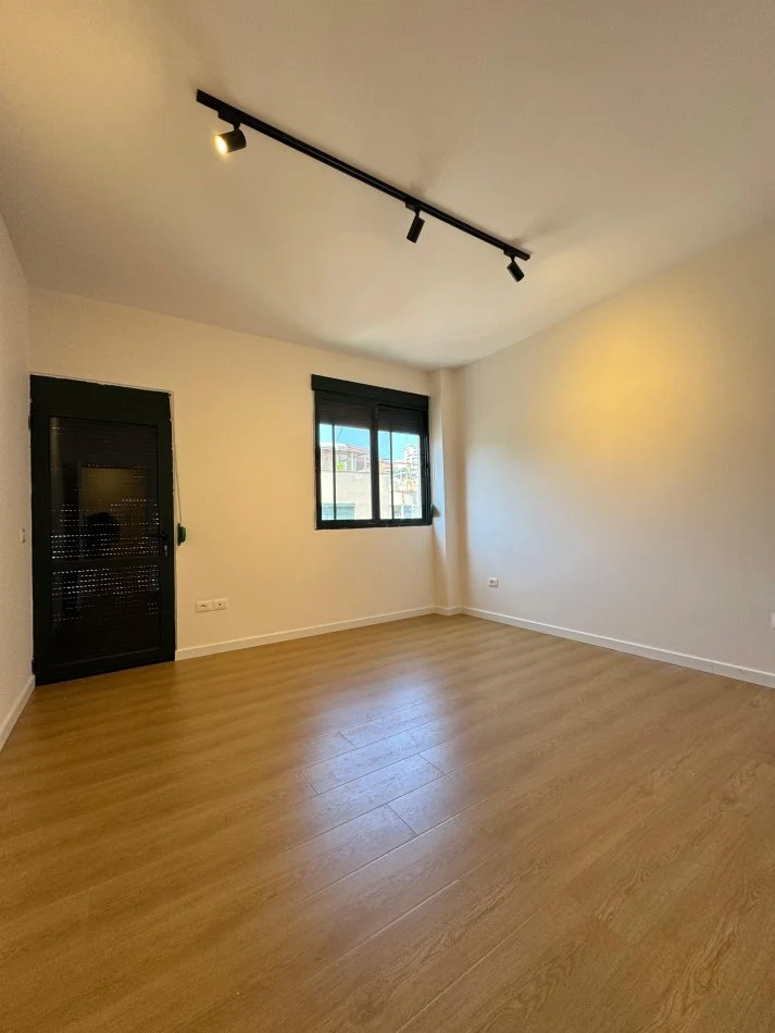 Vollga, shitet apartament 2+1+Ballkon Kati 5, 94 m² 235.000 € (Durres)