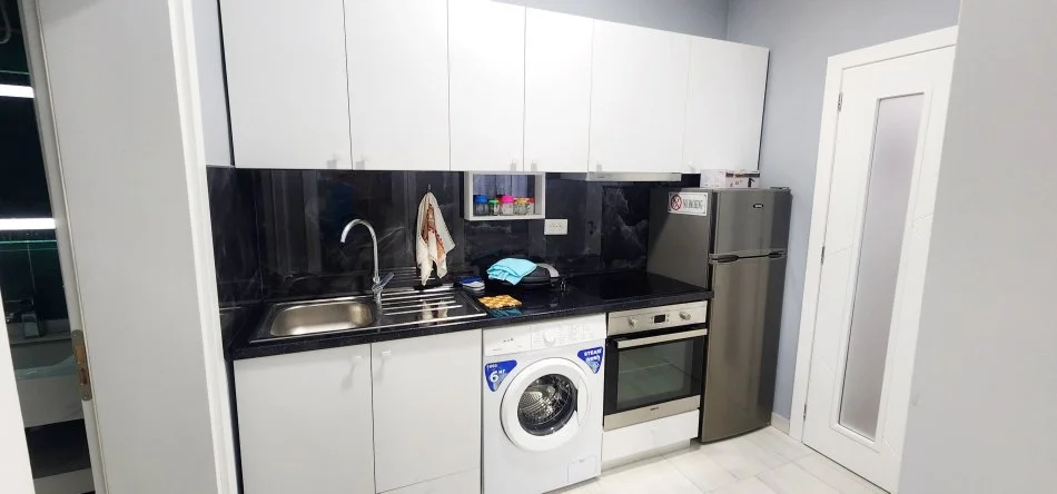 Durres, jap me qera shtepi 1+1 Kati 0, 28 m² 40 € (Rruga Lura Durres)