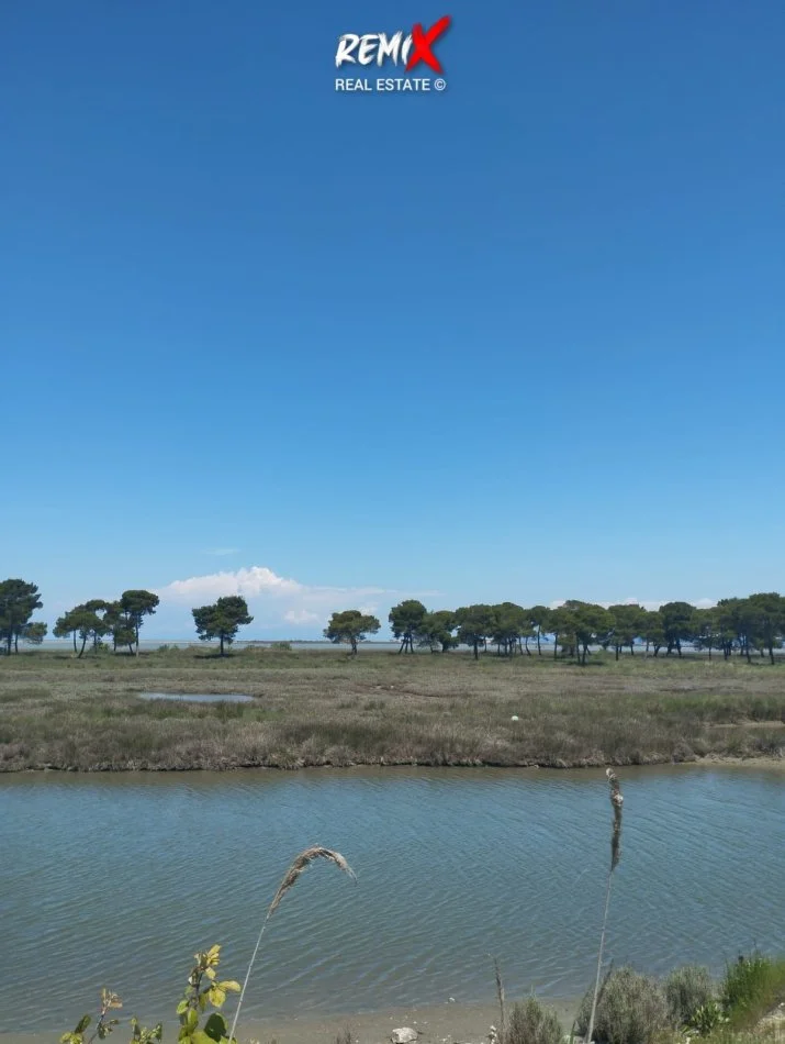 Durres, shitet toke ne bregdet , 9.950 m² 350.000 € 