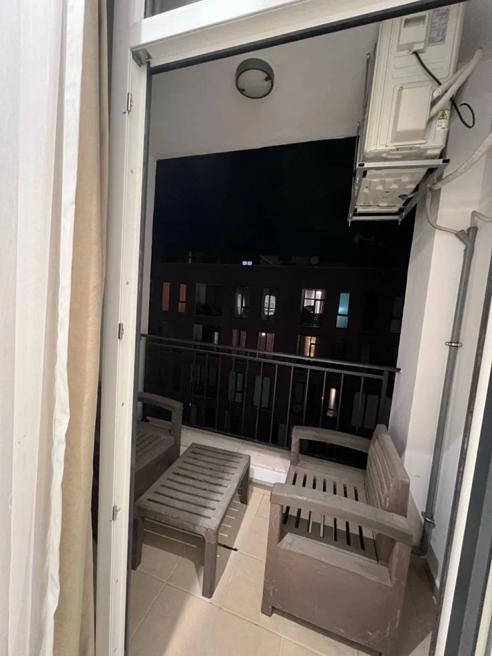 Tirane, jepet me qera apartament 2+1+Aneks+Ballkon Kati 5, 105 m² 700 € (Bulevardi i Ri, Stacioni i Trenit)