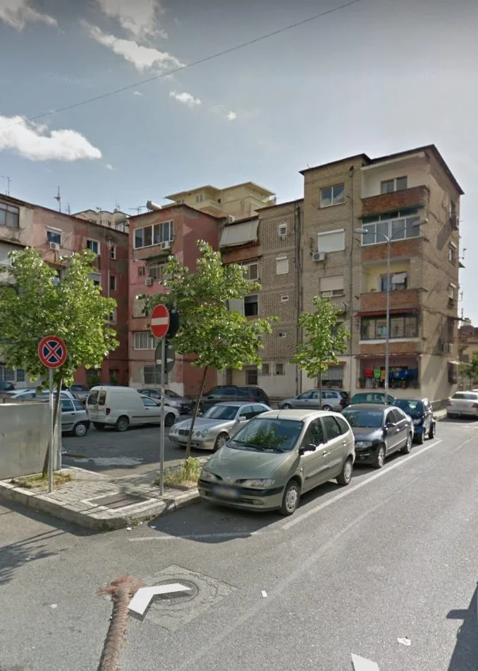 Tirane, jepet me qera apartament 2+1+Aneks+Ballkon Kati 3, 78 m² 600 € (Rr. Irfan Tomini)